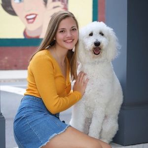 Meet your Posher, Savannah